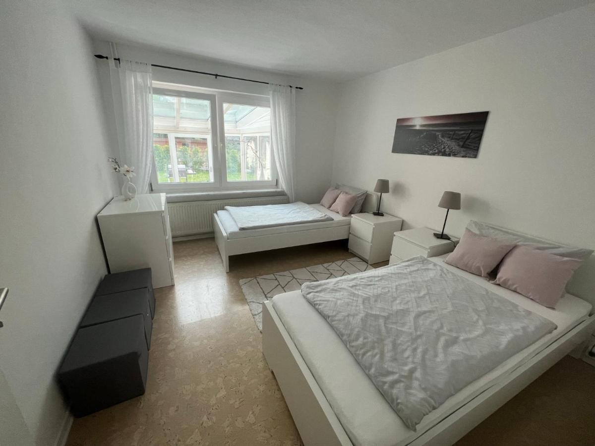 Familienfreundliche Ferienwohnung Mit Wintergarten Badow Exterior foto